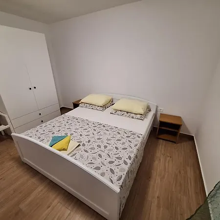 Robert Apartament